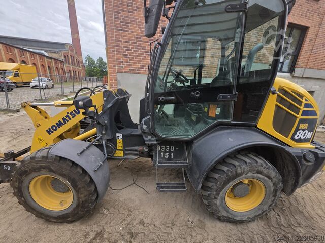 Loader Komatsu WA80M-7