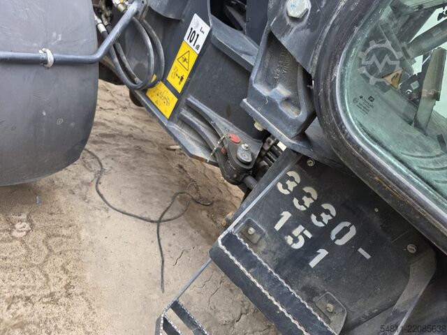 Loader Komatsu WA80M-7