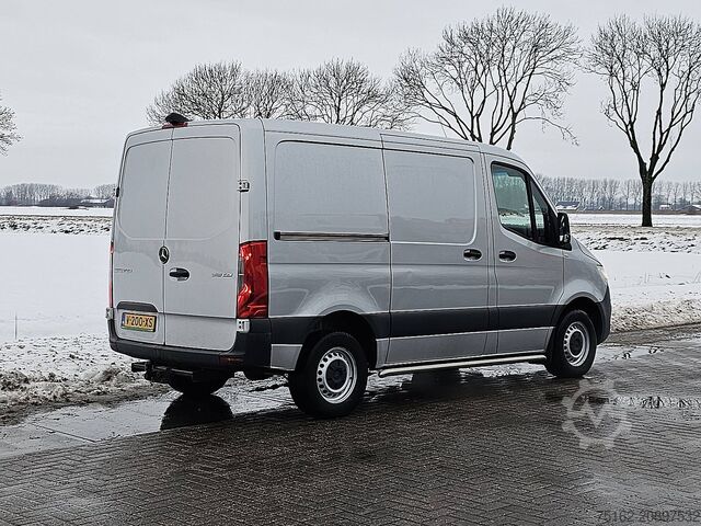 Hochdachkombi MERCEDES-BENZ SPRINTER 316 CDI AUT. L1H1
