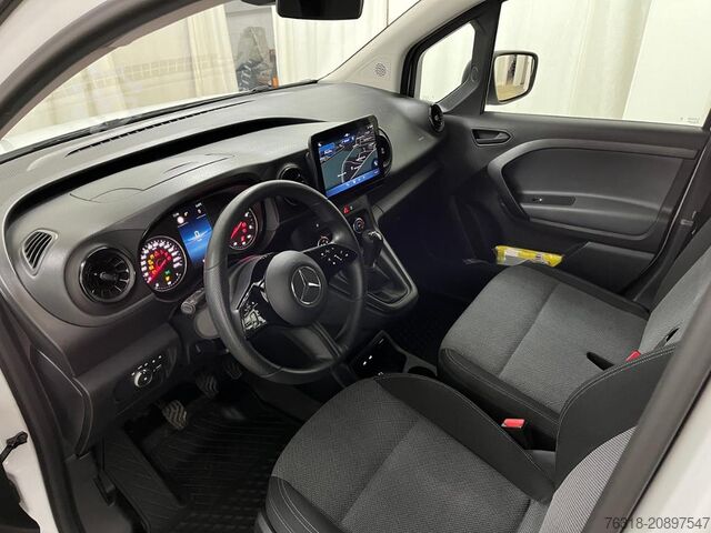 Panel van Mercedes-Benz Citan 112 Kasten LEDLicht RfKam Navi PDC Trennwa
