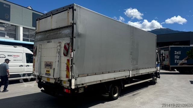 LKW mit Pritsche & Plane DAF LF45.220 4x2 Euro 4 Pritsche Plane Bj 2008
