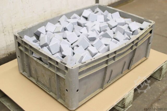 Abrasive wheel 71 kg Rösler 40/45/45 mm