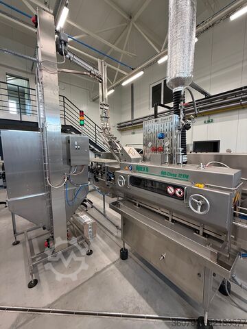 Fruit and vegetable juice filling machine INDEX-6 