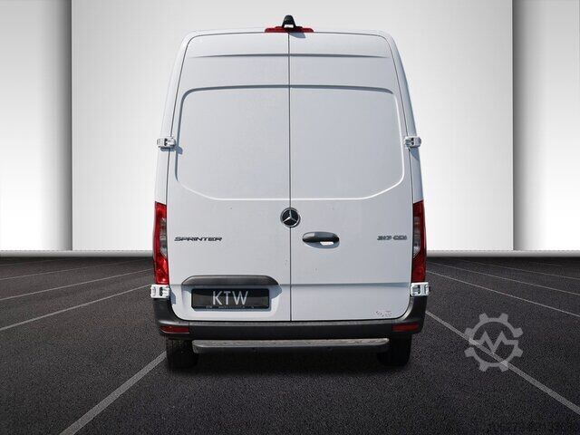 Van Mercedes-Benz Sprinter 317 CDI,L2H2,Automatik,Kamera