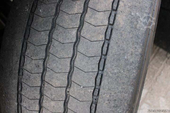 Standard-SZM DAF XF 106.530 + euro 6 + spoiler + top truck (G314)