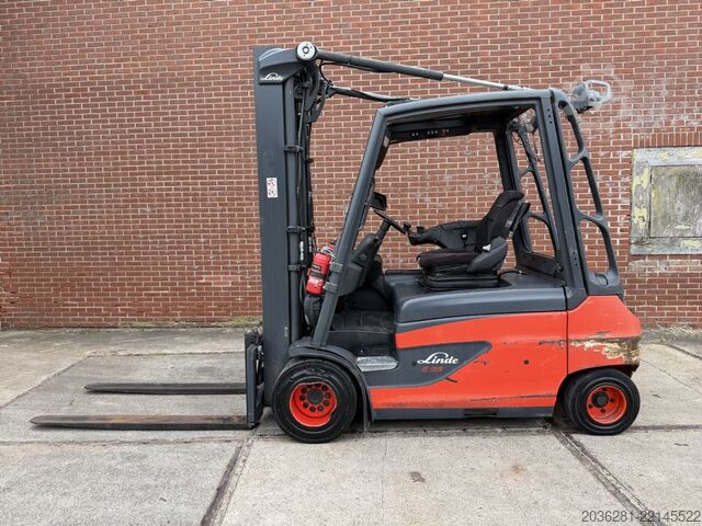 Elektro 4 Rad-Stapler Linde E35L-01