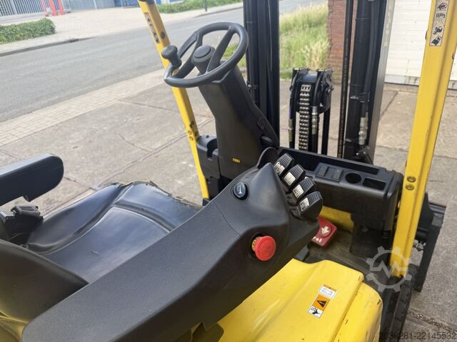 Elektro 4 Rad-Stapler Hyster J2.0XN LWB