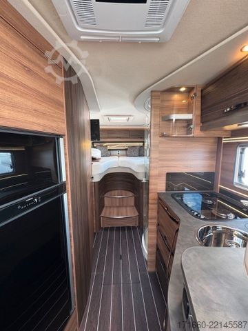 Integriertes Wohnmobil KNAUS Sun i 700 LEG