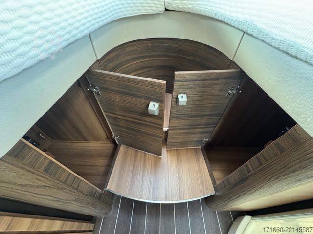 Integriertes Wohnmobil KNAUS Sun i 700 LEG