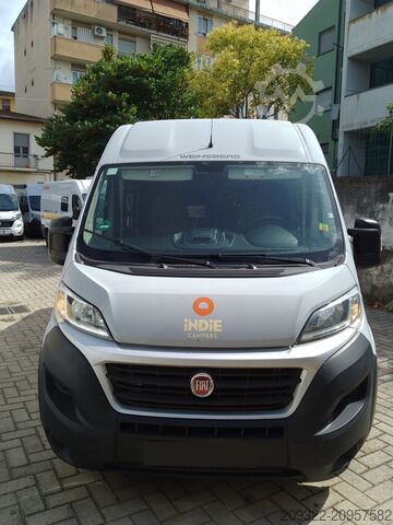 Caravan/camper Fiat Weinsberg CaraBus 600 K | 4 posti letto | Completamente equipaggiato