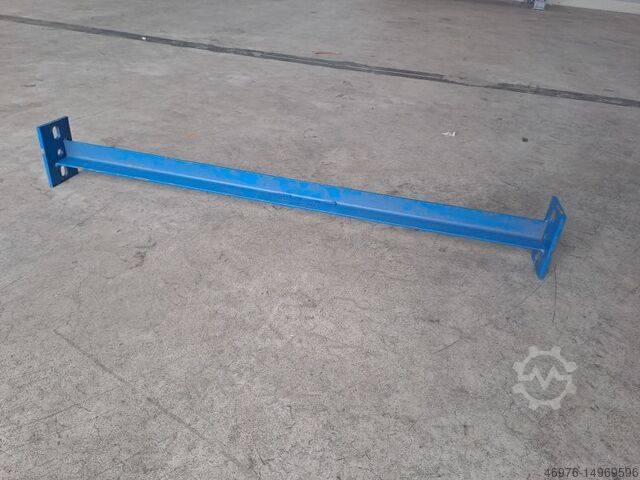 High-bay warehouse shelf connectors Wandabstandshalter L-Winkel lichte Weite: 730 mm