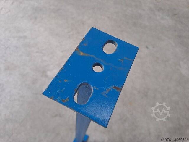 High-bay warehouse shelf connectors Wandabstandshalter L-Winkel lichte Weite: 730 mm