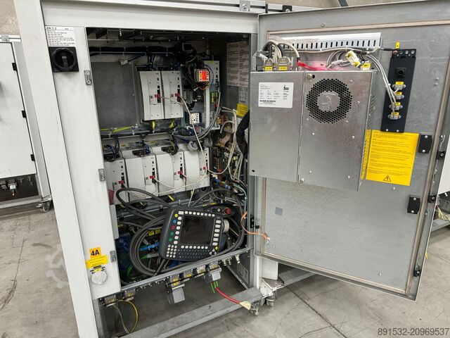 Industrial robot KUKA Industrieroboter KUKA KRC2 Ed05 Schaltschrank Cabinet