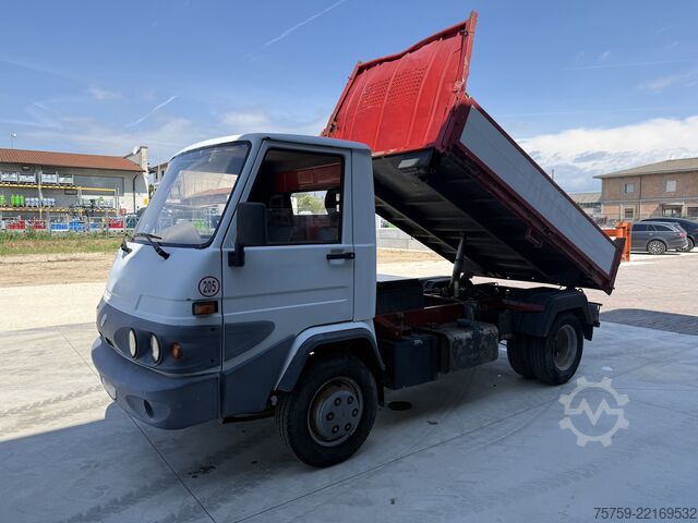 Three-way tipper van Effedi 35.75 Kipper blattgefedert Manualgetrieb