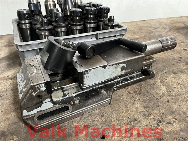 Bearbeitungszentrum Chevalier 1418VMC-40