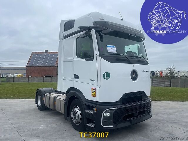 Standard-SZM Mercedes-Benz Actros L Pro Cabin 1845