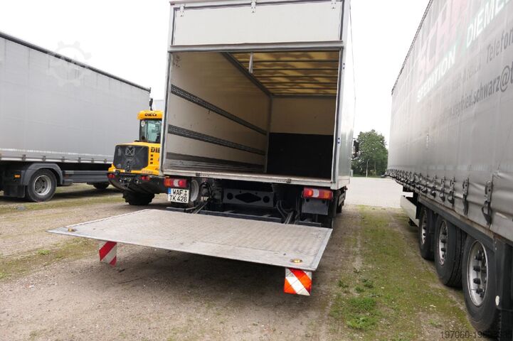 Truck with box body Mercedes-Benz Atego 3 4x2