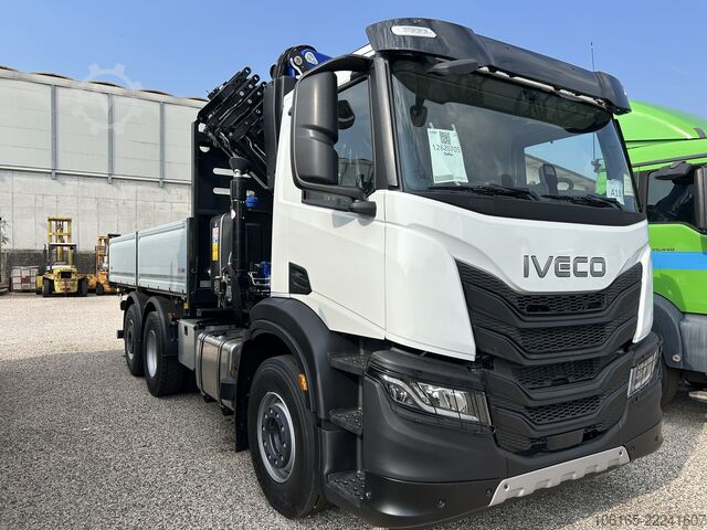 Truck mounted crane IVECO Stralis 500