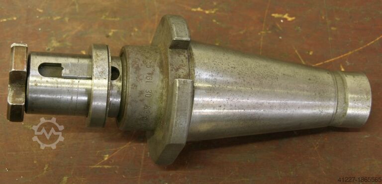 Fräsaufnahmen 13 Stück Kelch SK50 verschiedene Ausführungen