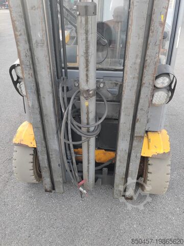 Electric - 4 wheels Jungheinrich EFG316k /5.5m/ batt 2022/ defect