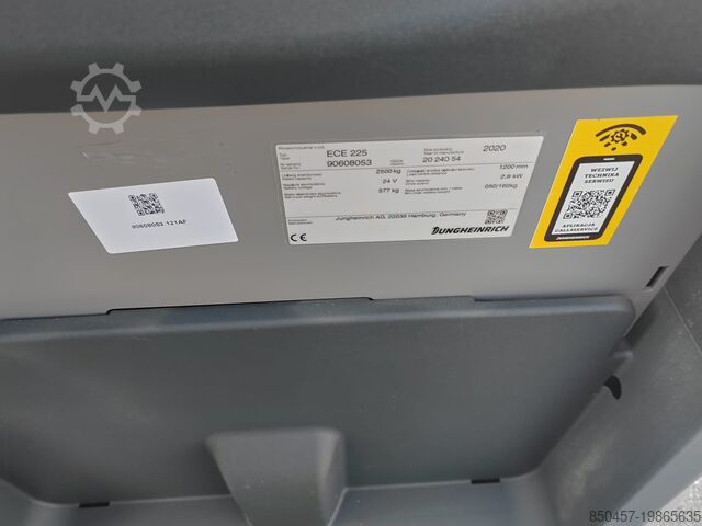 Horizontale Kommissionierer Jungheinrich ECE 225 Li-Ion/ 2.4m/ 2020yy/ 3057mh