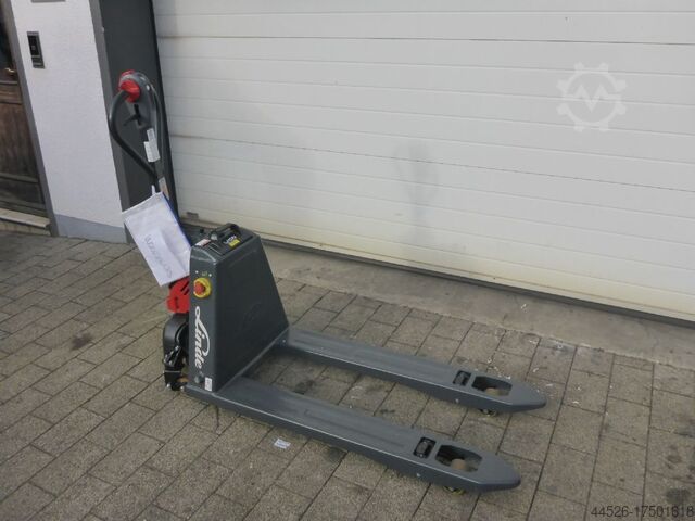 Electric Pallet Truck Linde MT15C