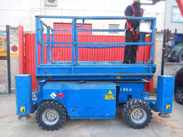 Scherenarbeitsbühne GENIE GS 2668RT