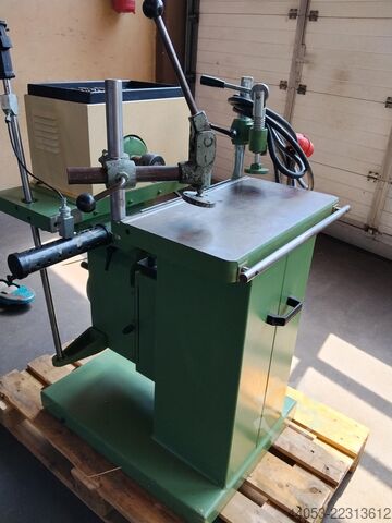 Slot drilling machine MAKA LB1 in top condition  