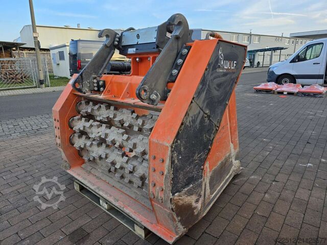 Schaufelseparatoren Wolf Technik für Baumaschinen Terra-Star TSP.154.M80X