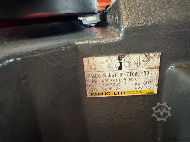 Industrial robot FANUC M710iC/50, R30iA