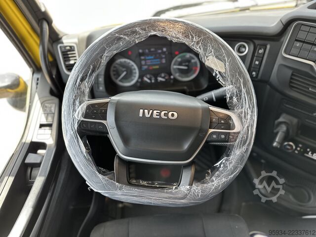 Standard tractor unit Iveco S-WAY 570 FULL PNEUMATIC