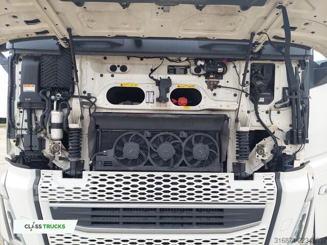Standard tractor unit VOLVO FH 500 XL i-ParkCool ACC Side Skirts