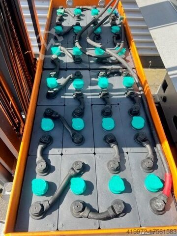 Reach Truck Still FM-X 17 Batterie 2023!!!