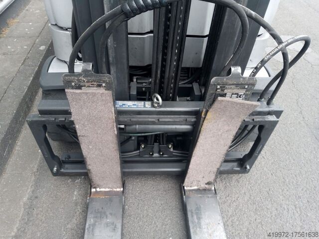 Electric 4-wheel forklift Still RX20-20 P/H