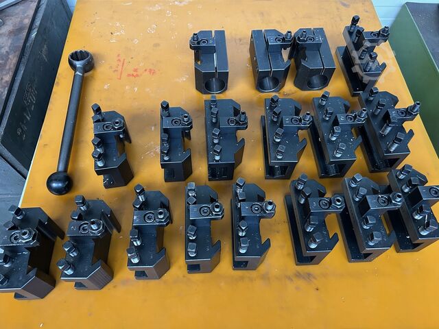 Zyklengesteuerte Drehmaschine Colchester Alpha 1350 XT