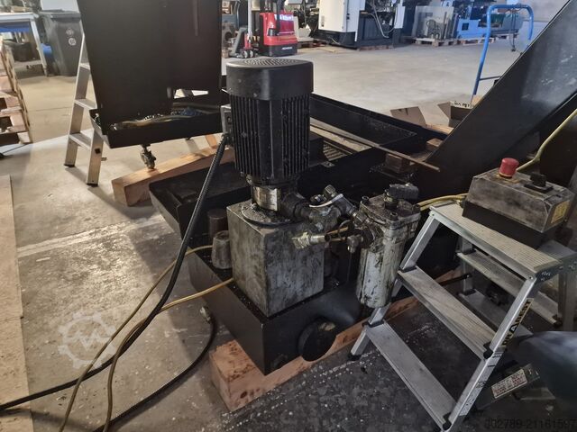 Vertikales Bearbeitungszentrum Mazak Nexus 410A