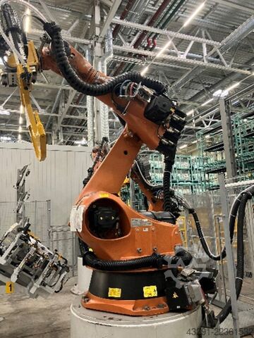 Industrieroboter KUKA KR 240-2 2000 Seriennr. 910453