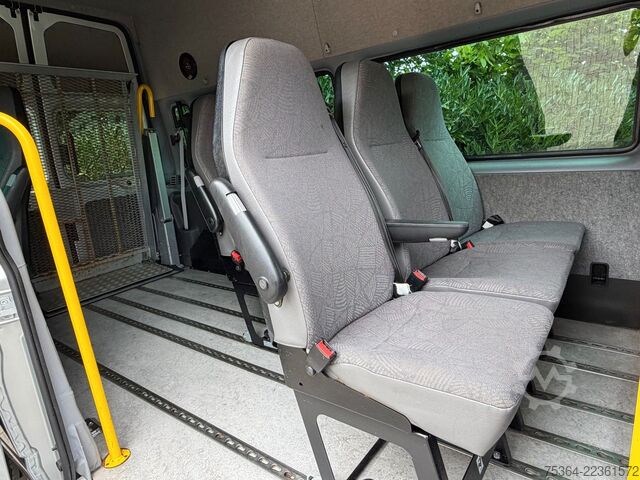 Minibus FORD Transit 2.0 TdCi 74 Kw L2H3 9 Sitze+Lift+Klima