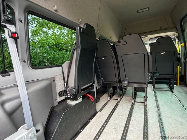 Minibus FORD Transit 2.0 TdCi 74 Kw L2H3 9 Sitze+Lift+Klima