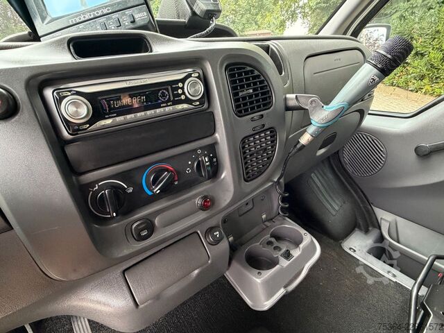 Minibus FORD Transit 2.0 TdCi 74 Kw L2H3 9 Sitze+Lift+Klima