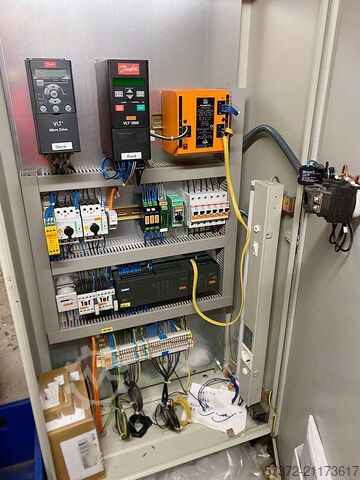 Etikettiermaschine Anker Roland 8/3