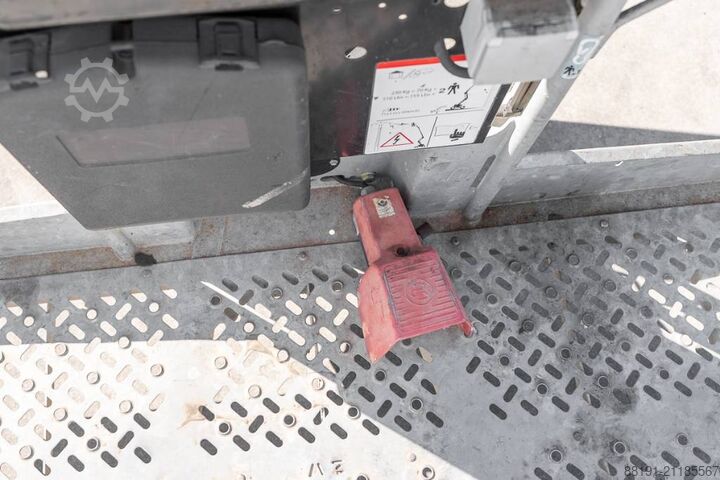 Gelenkteleskoparbeitsbühne Manitou 160 ATJ RC