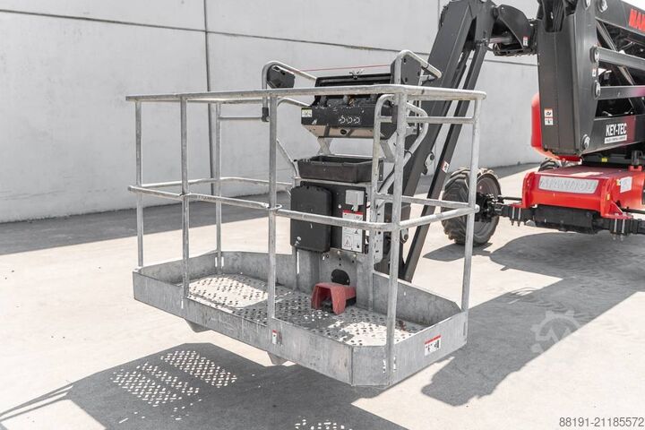 Gelenkteleskoparbeitsbühne Manitou 160 ATJ RC