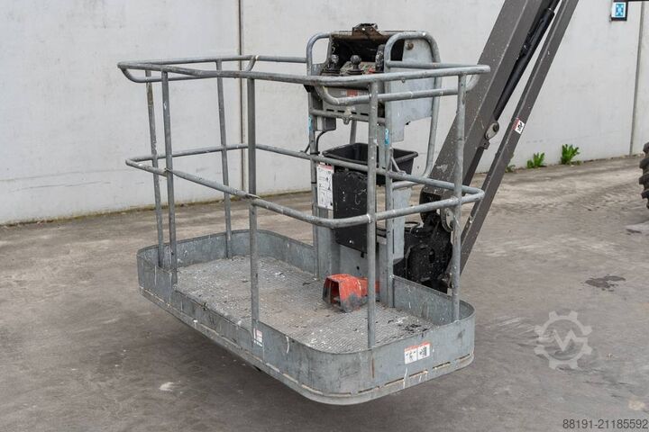 Gelenkteleskoparbeitsbühne Manitou 180 ATJ