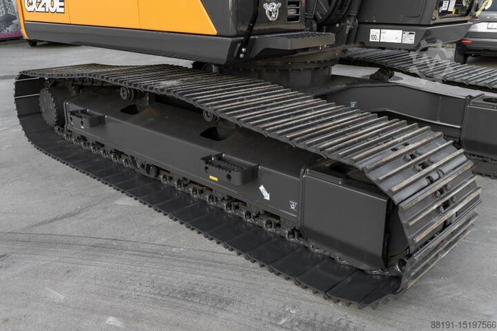 Crawler excavator CASE CX 210E