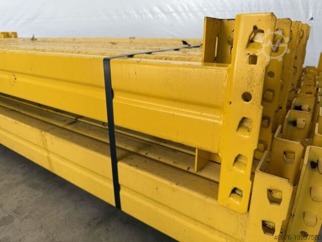 Hochregallager Palettenregaltraverse META Thyssen / K: 120 x 50 mm lichte Weite: 2.700 mm