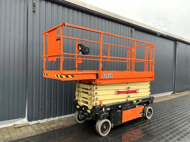 Scissor lift JLG 4045R