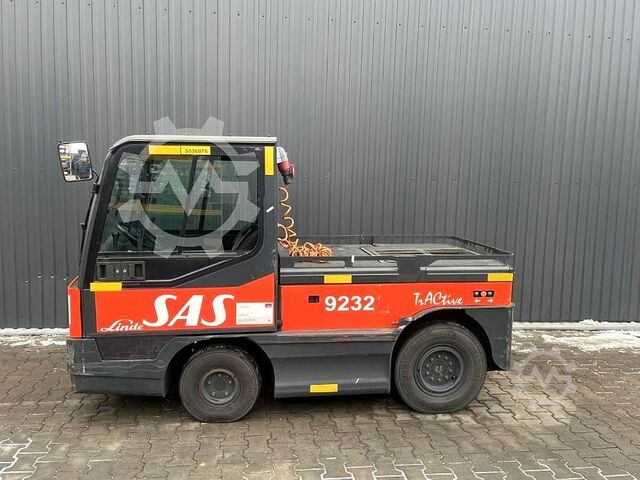 Tow tractor Linde P250
