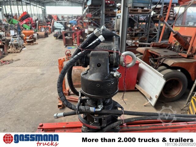 Truck mounted crane Kinshofer KM 401-02 Palettengabel