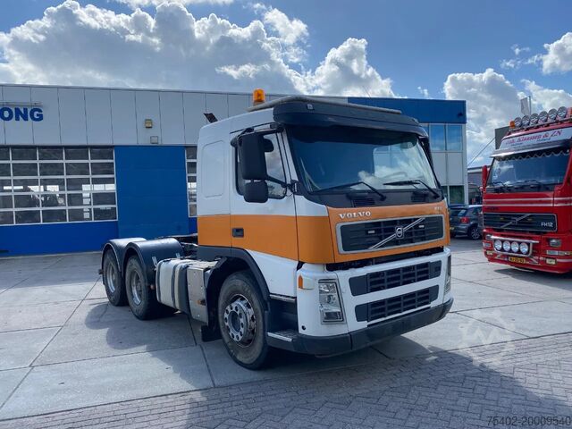 Standard tractor Volvo FM 440 6x4 / Hooklift and Tractor / Hub Reduction